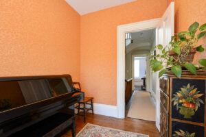 014-photo-walk-in-wardrobe-6997650